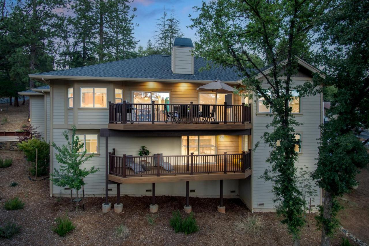 New Luxury Lake House In Pine Mountain Lake Close To Yosemite! Perfect For All Seasons! Great For Retreats, Getaways, Celebrations, And More! Groveland Esterno foto