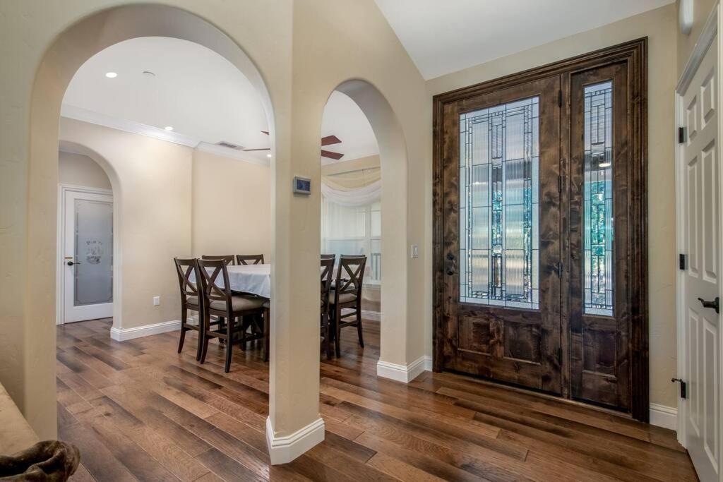 New Luxury Lake House In Pine Mountain Lake Close To Yosemite! Perfect For All Seasons! Great For Retreats, Getaways, Celebrations, And More! Groveland Esterno foto