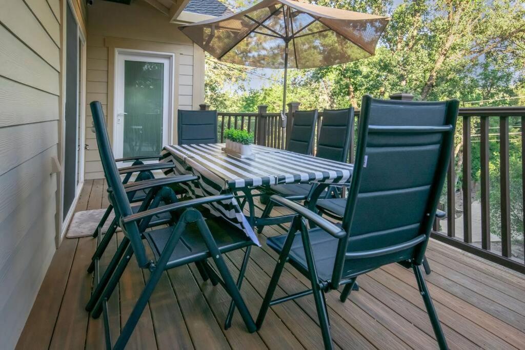 New Luxury Lake House In Pine Mountain Lake Close To Yosemite! Perfect For All Seasons! Great For Retreats, Getaways, Celebrations, And More! Groveland Esterno foto